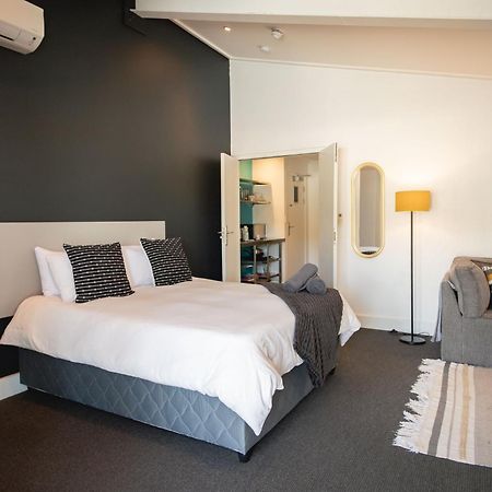 Central Mountain View Apartment, Hermanus Waterfront Экстерьер фото