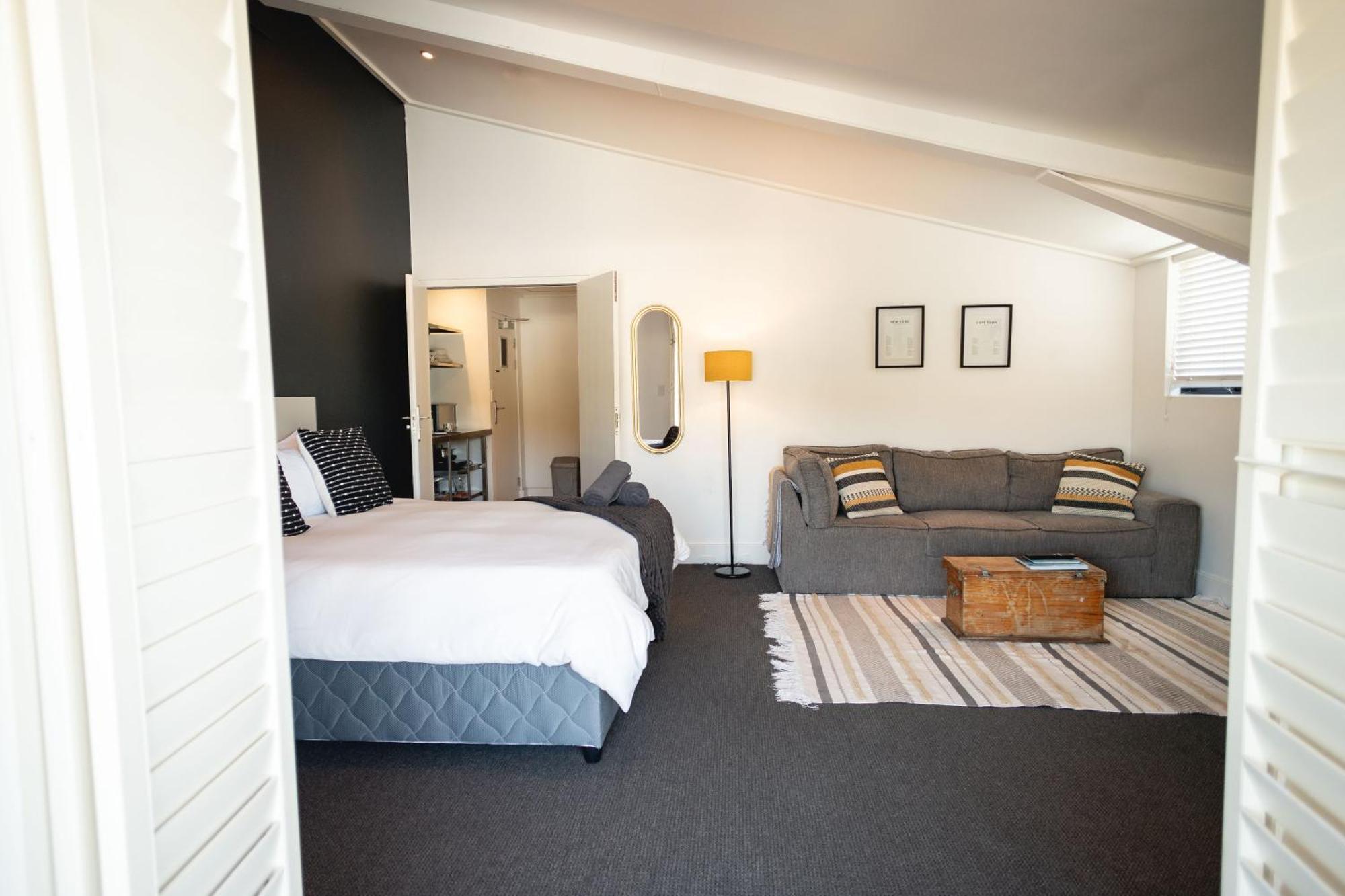 Central Mountain View Apartment, Hermanus Waterfront Экстерьер фото