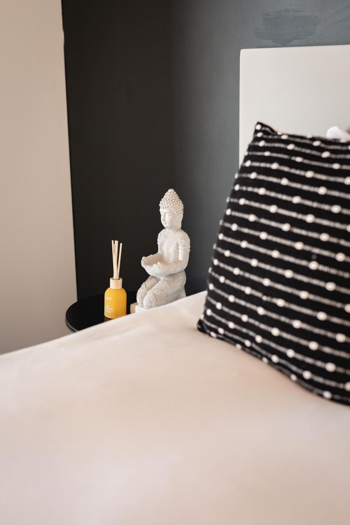 Central Mountain View Apartment, Hermanus Waterfront Экстерьер фото